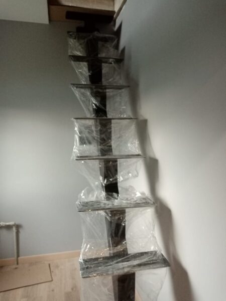 пос. Владимирово, лестница